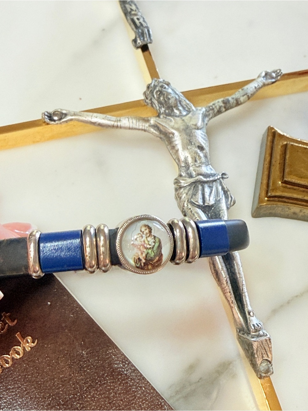 MCM Gold & Silver Crucifix Set w/ Praying Hands Cross, Italian Bracelet & Prayer - Picture 5 of 16
